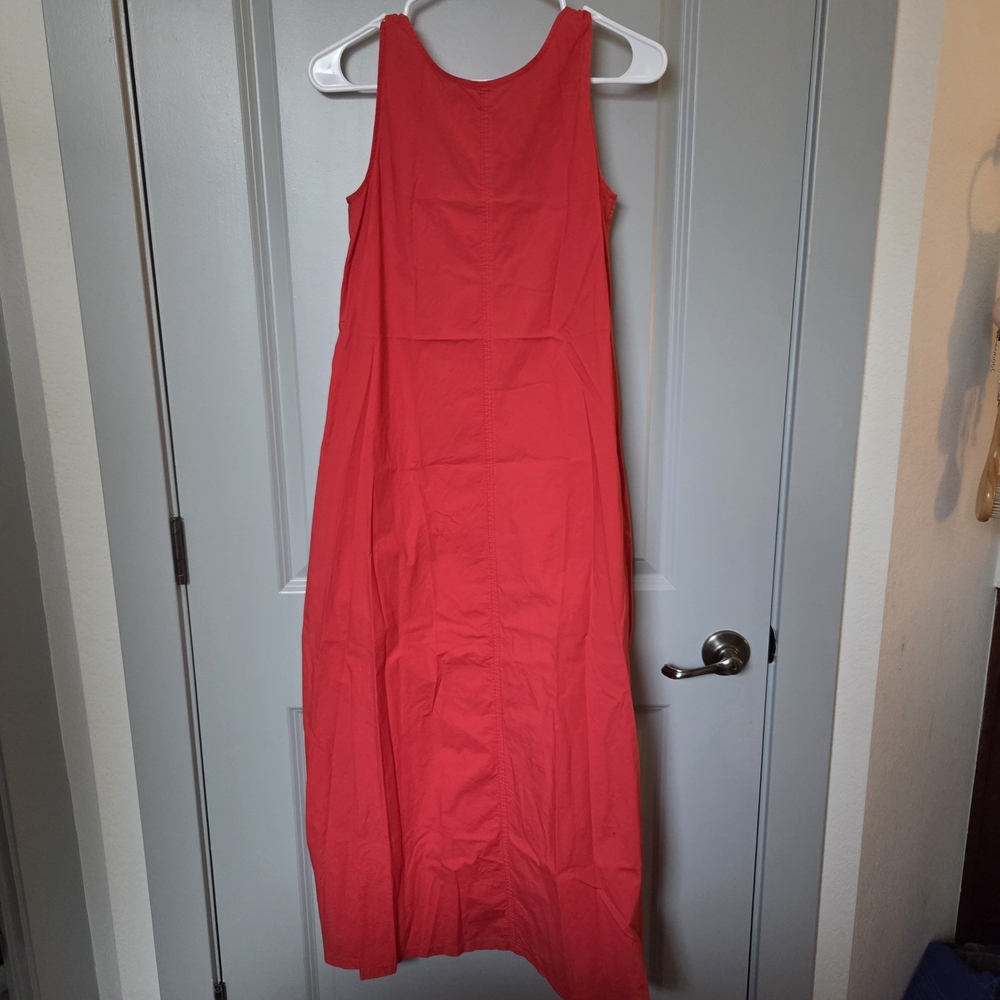 Sleeveless Coral Maxi Dress